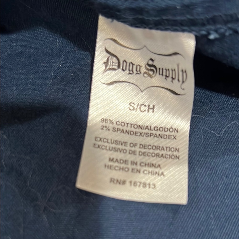 Dogg Supply by Snoop Dogg button down shirt, size small - Picture 6 of 6